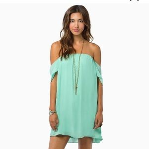 Tobi Off Shoulder Dress in Mint Green